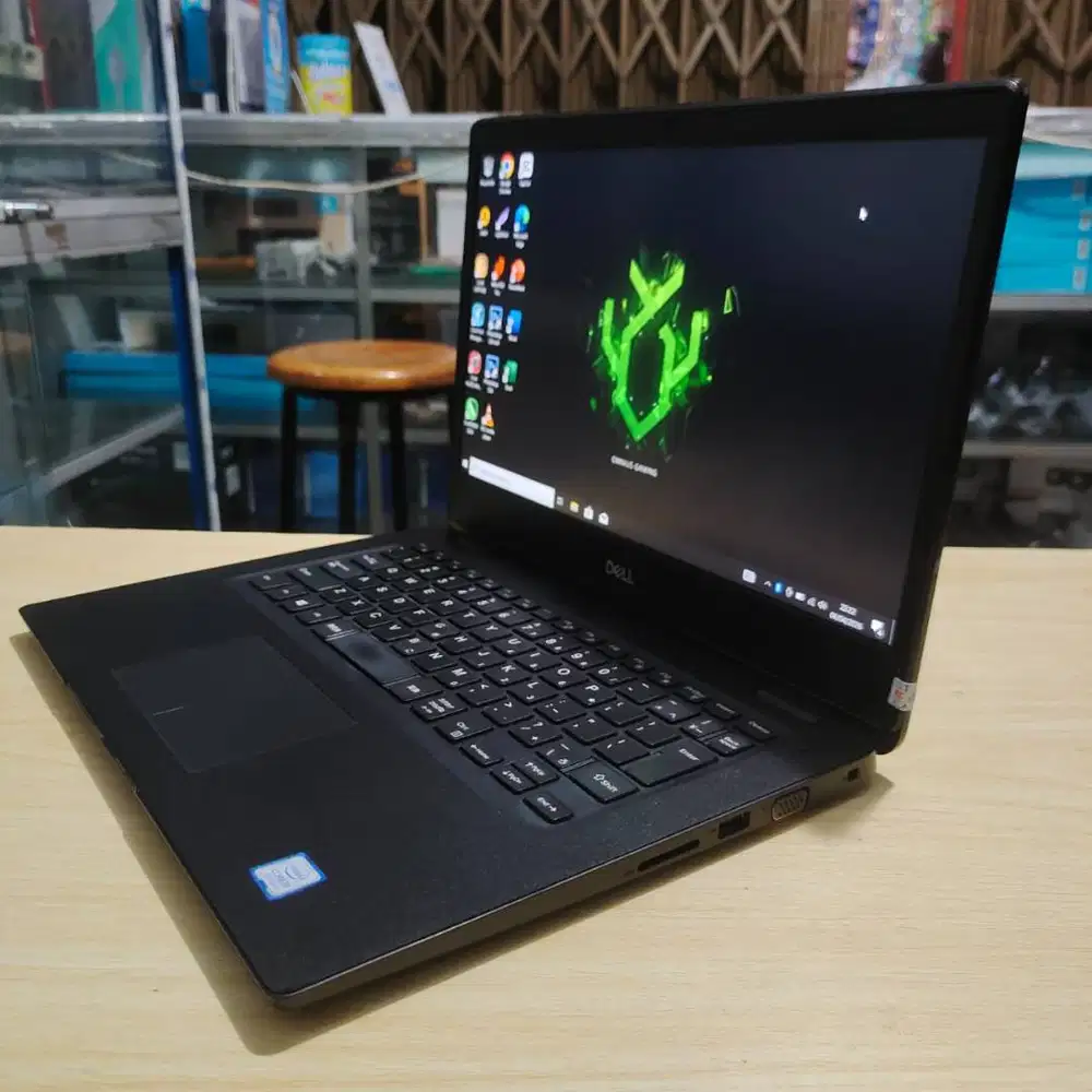 Laptop Dell Latitude Intel Core i5 Gen 8th 8/256 SSD Upgradeble