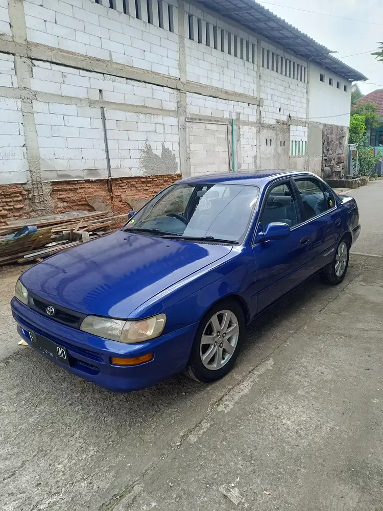 Toyota Great Corolla SEG 1995 M/T