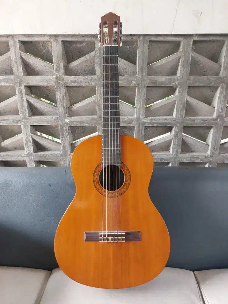 jual gitar Yamaha CX40 Original jarang banget dipake