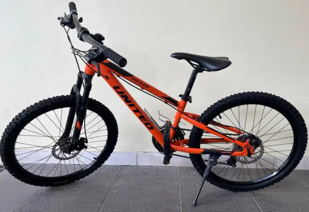 Sepeda united miami 24 inc