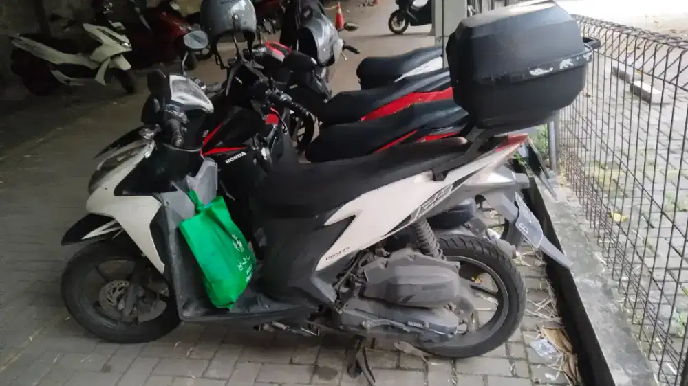 Honda vario 125 th2013 pajak on tangkot