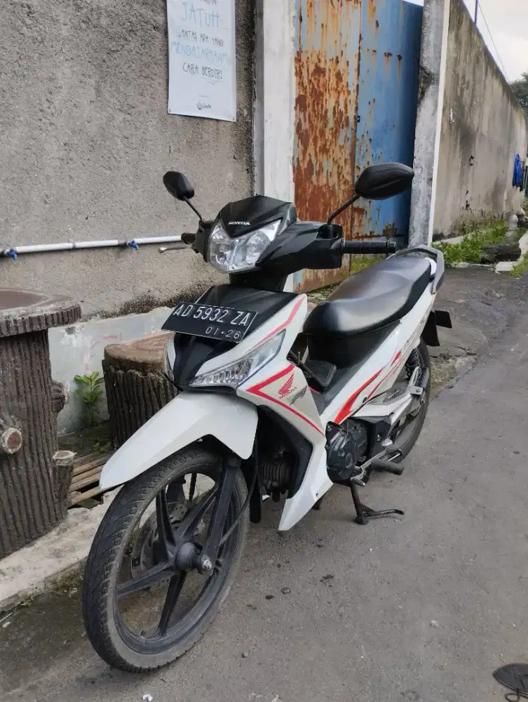 Honda Supra X 125 2015