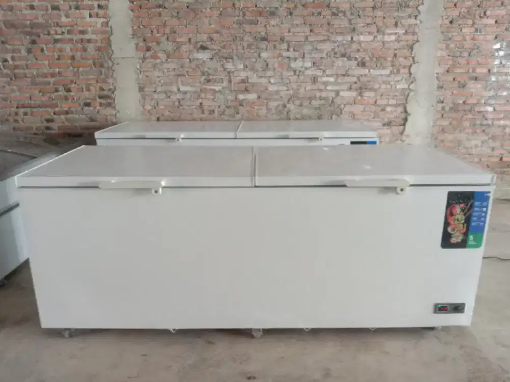 Frezer box 1200l RSA