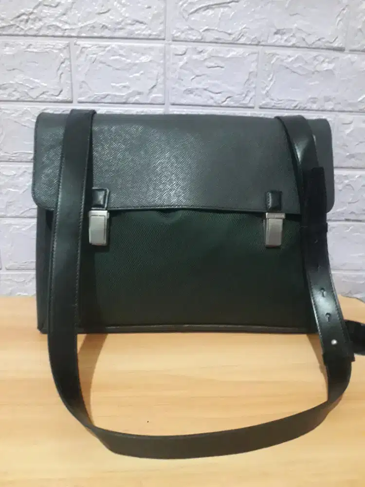 Di jual karna sudah tidak dipakai lagi biar gak di HISAB juga