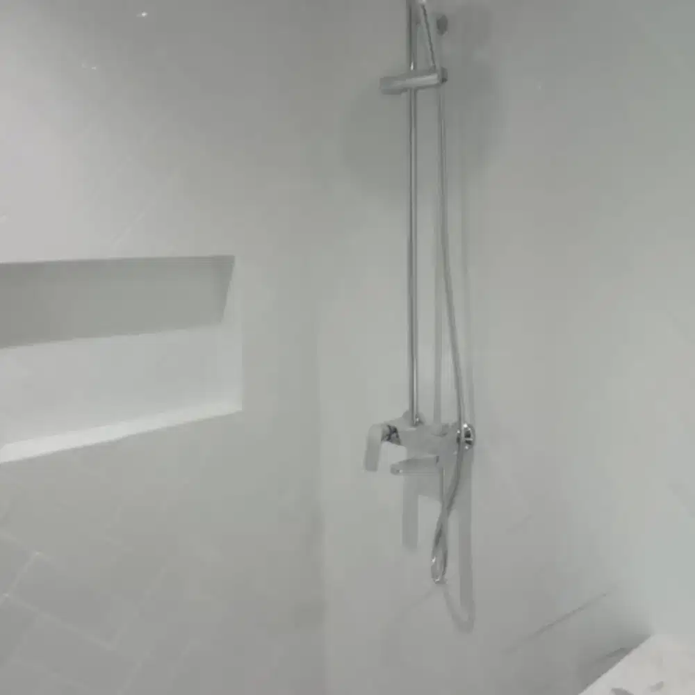 Tukang Pasang Keramik, Marmer, Granit. Kontraktor Bangun Rumah Mewah