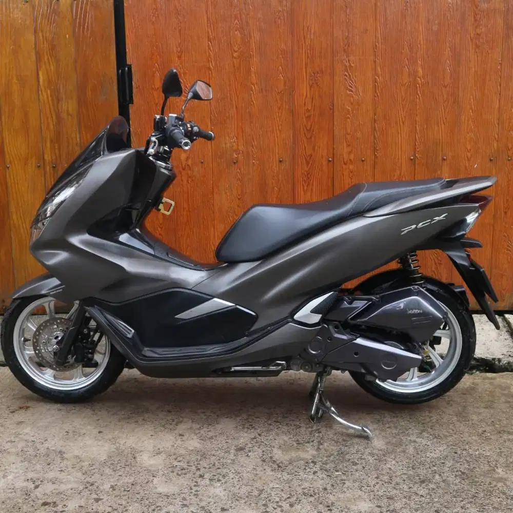 HONDA PCX. DICARI UNIT YANG MAU DIJUAL UNTUK HARGA MENYESUAKAN KONDISI