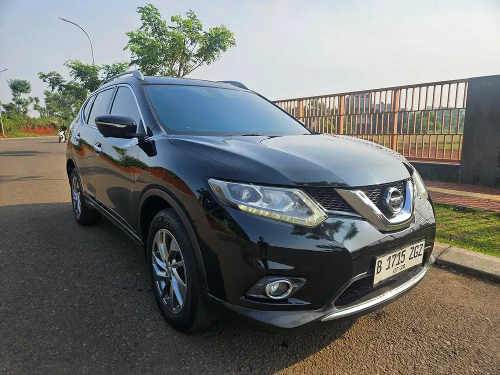 Nissan X Trail 2.5 AT Tahun 2016 , Pajak Hidup