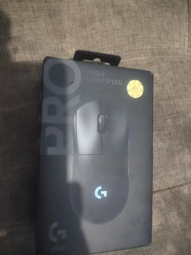 logitech pro2 superlight mouse