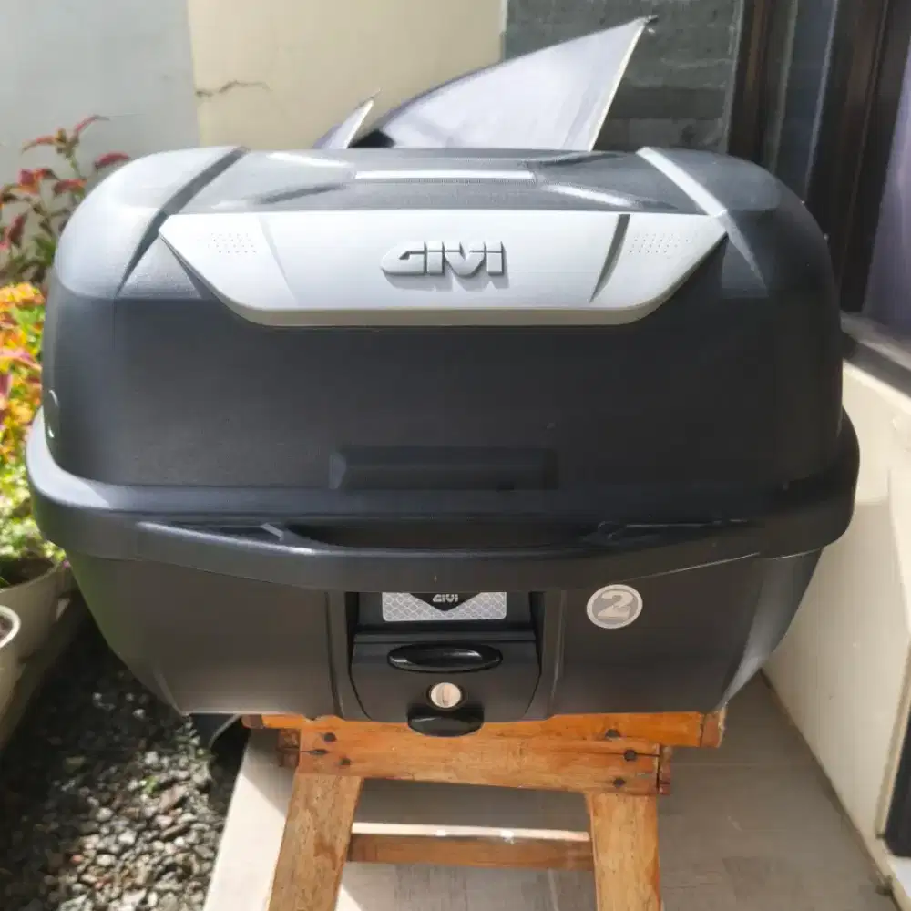 Box GIVI E43NTL Full set