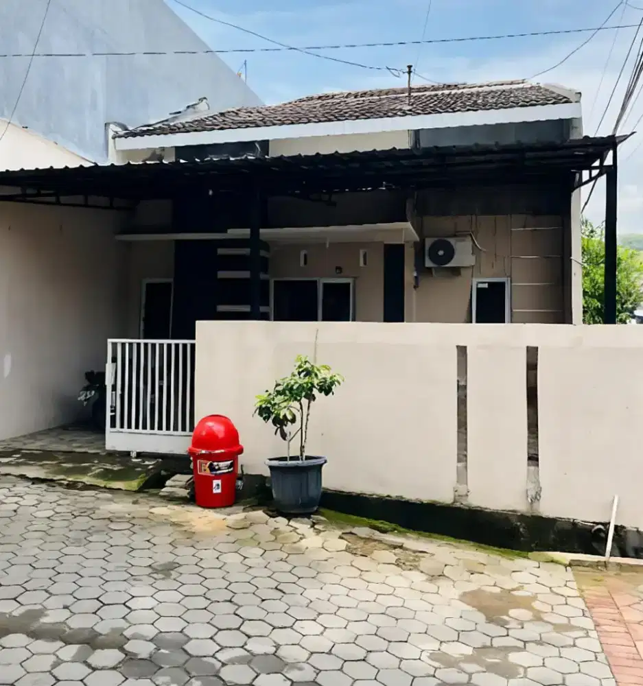 RUMAH HOOK SIAP HUNI PERUM SENDANGMULYO TEMBALANG