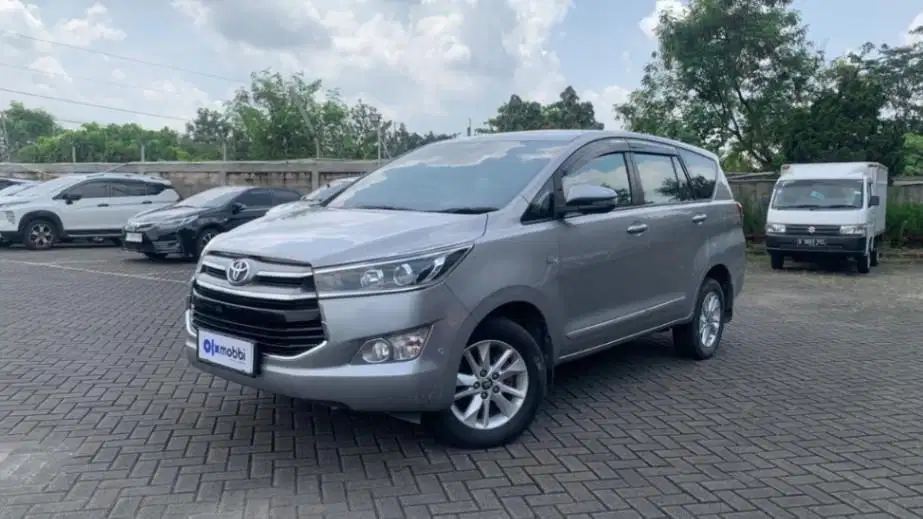LOW DP Toyota Kijang Innova 2.0 V Bensin-AT 2019 KOI