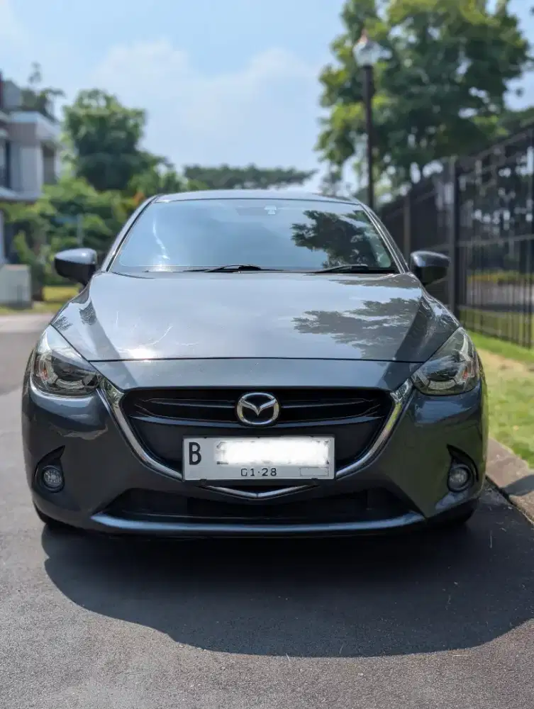 Dijual CASH Mazda 2 GT Skyactiv A/T 2014