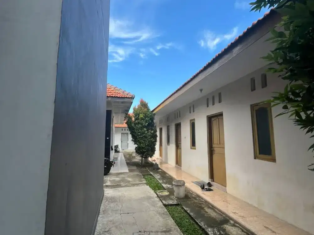 DIJUAL CEPAT: Rumah + Kostan 18 Kamar di Cipto Cirebon – Harga 3,5M Nego!