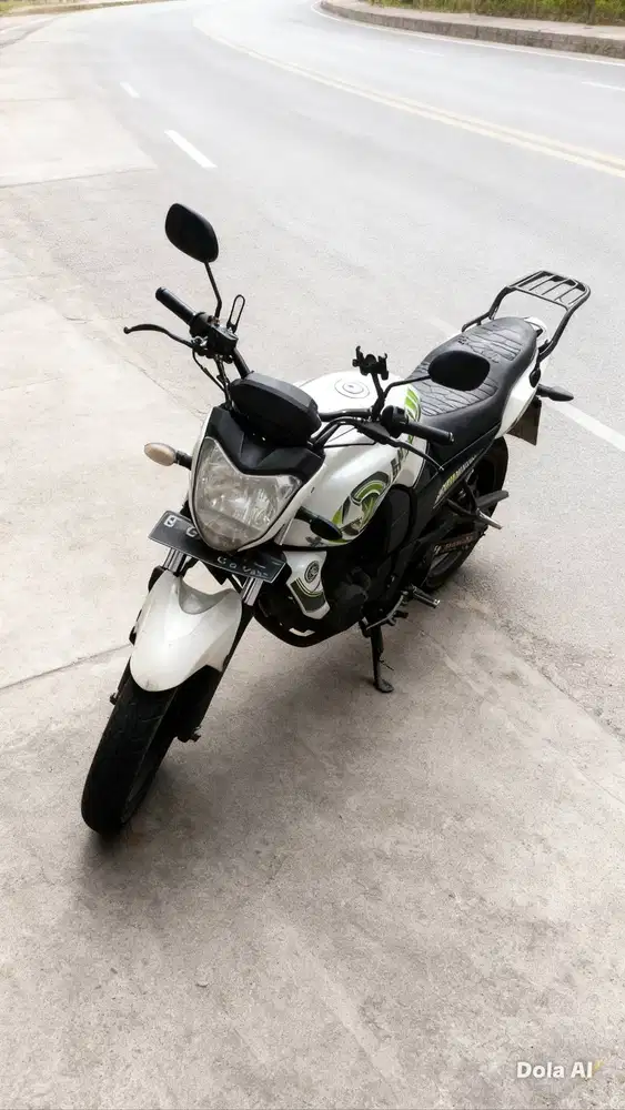 JUAL CEPAT, Motor Byson Yamaha  2013