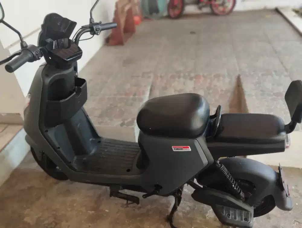 Sepeda Listrik U-Winfly tipe D60