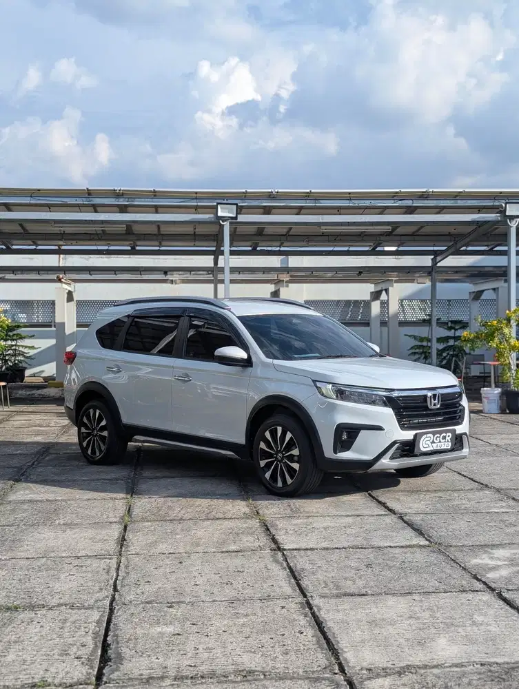 TERLARIS KM 45RB !! HONDA BRV PRESTIGE 1.5 SENSING 2022 AT MDL 2023
