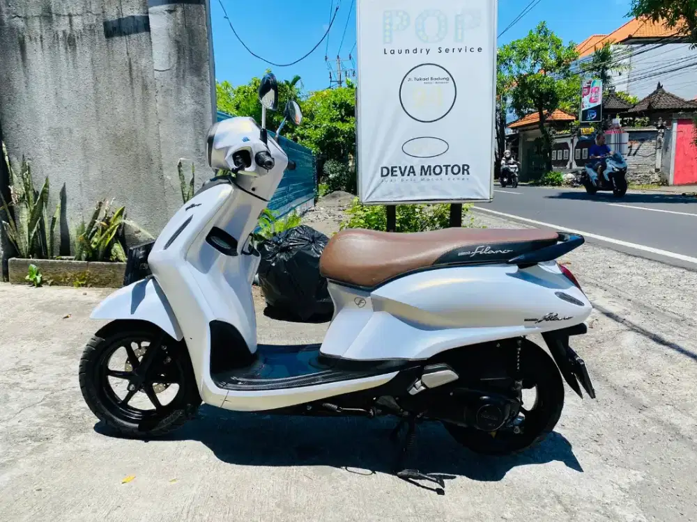 Grand Filano 2024 putih Deva motor
