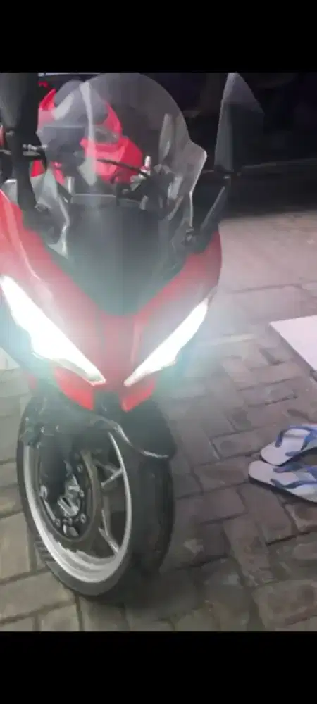 KAWASAKI NINJA 250R MERAH