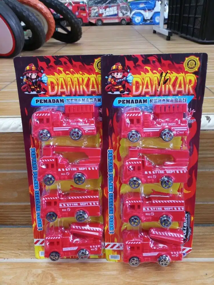 mainan anak damkar set isi 4