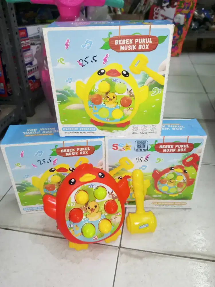 Mainan Anak Bebek Pukul batre