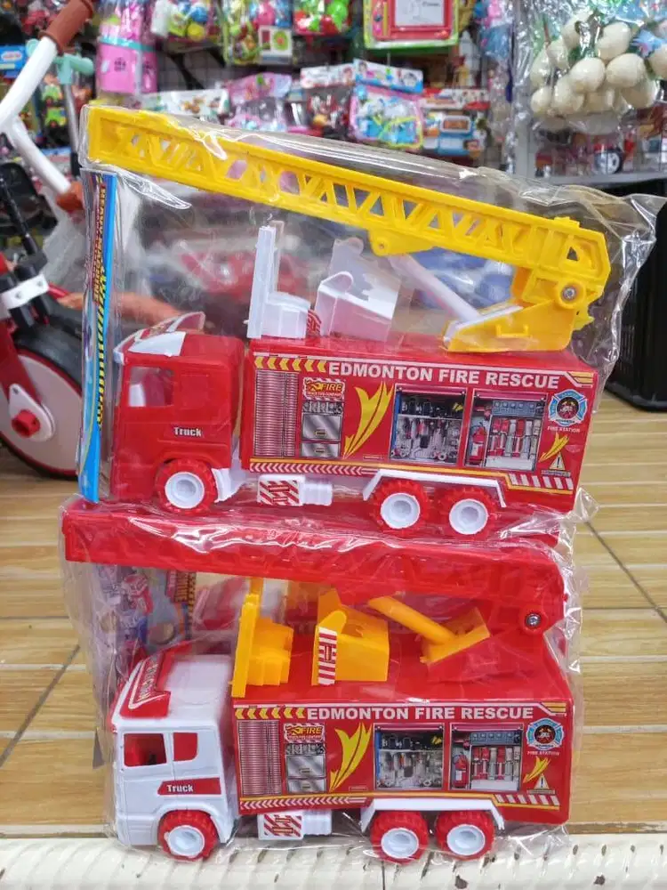 mainan anak truck pemadam
