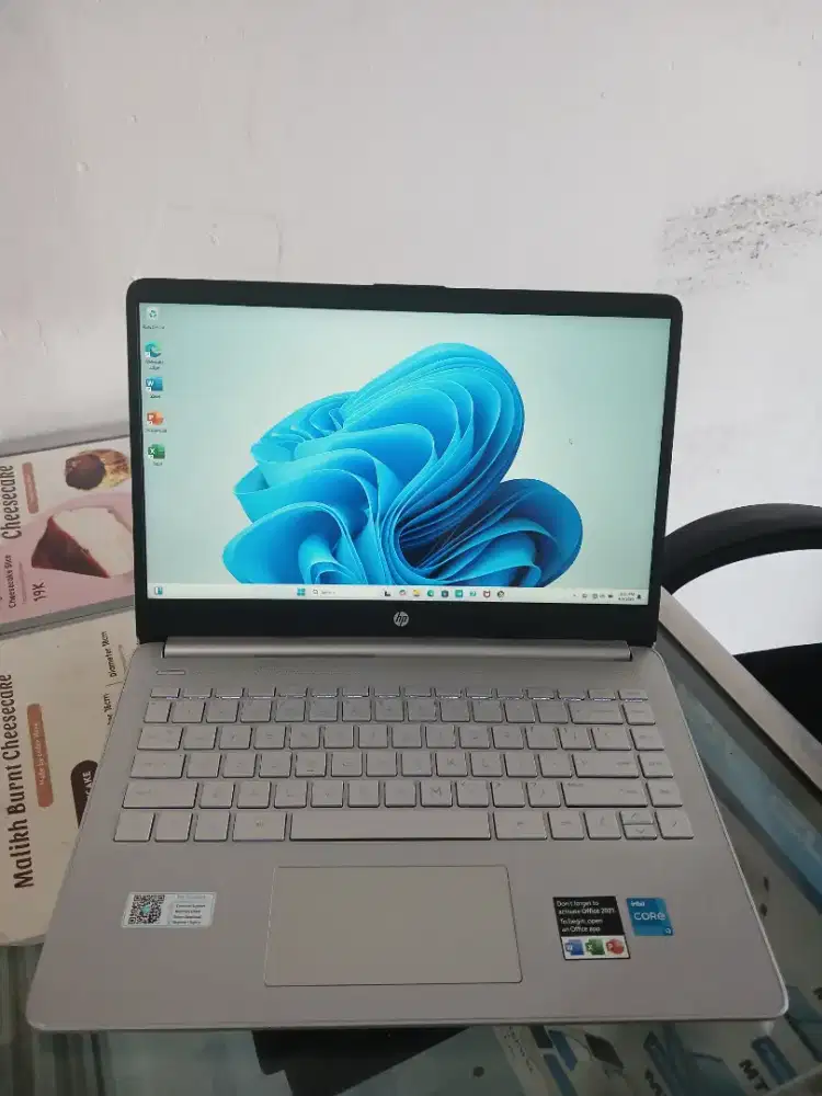 Laptop HP 14s Core I3 Gen 11 Ram 4 Ssd 512 Backlight Keyboard