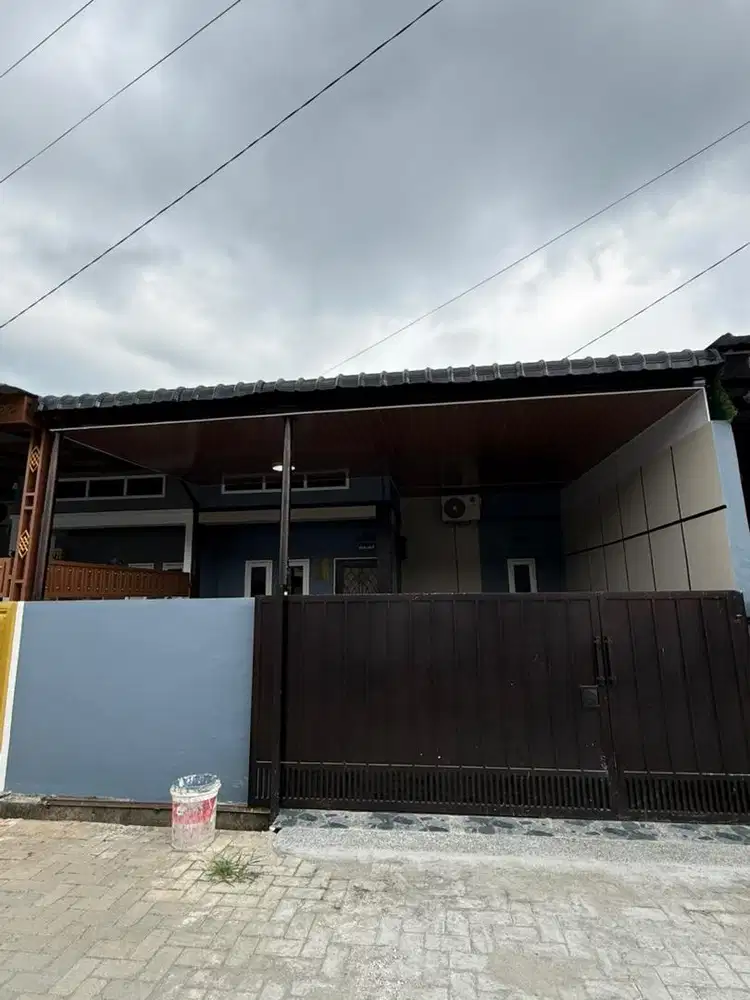 DI JUAL RUMAH Di PERUMAHAN SALYCA PAVILION
