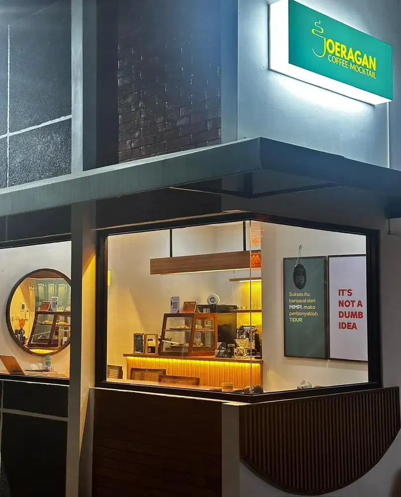 Di kontrakin Cafe full set di kawasan Villa