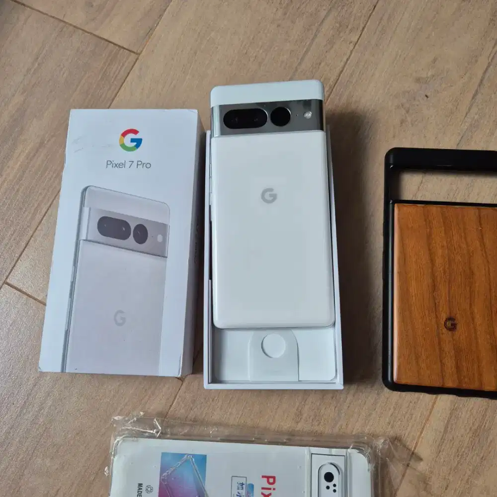 Google Pixel 7 Pro White 128GB like new