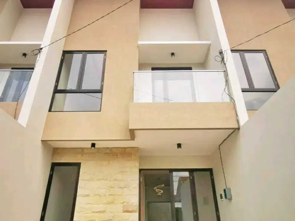 DIJUAL RUMAH SEMAMPIR TENGAH SURABAYA RON.A2978