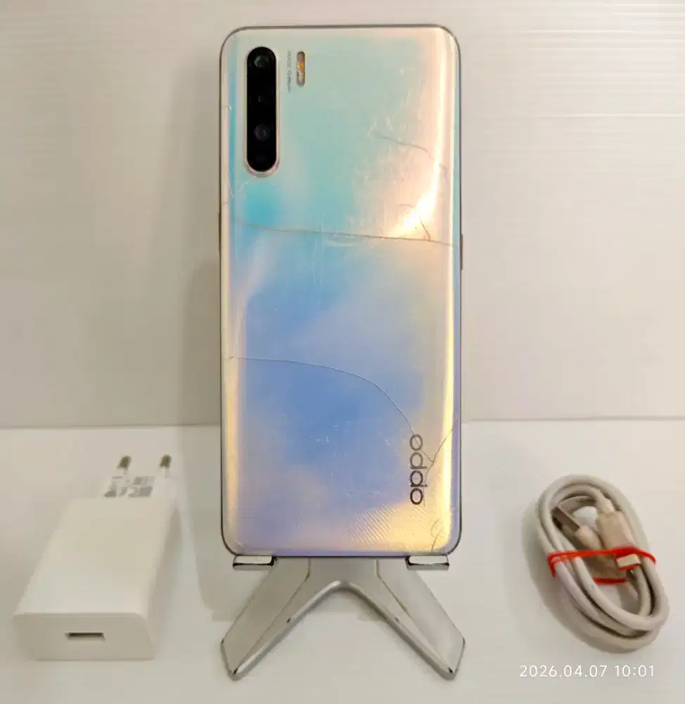 Oppo Reno 3 4G 8/128 Gb Hp+Charger (Minus Shadow + Backcase) bs TT/BT