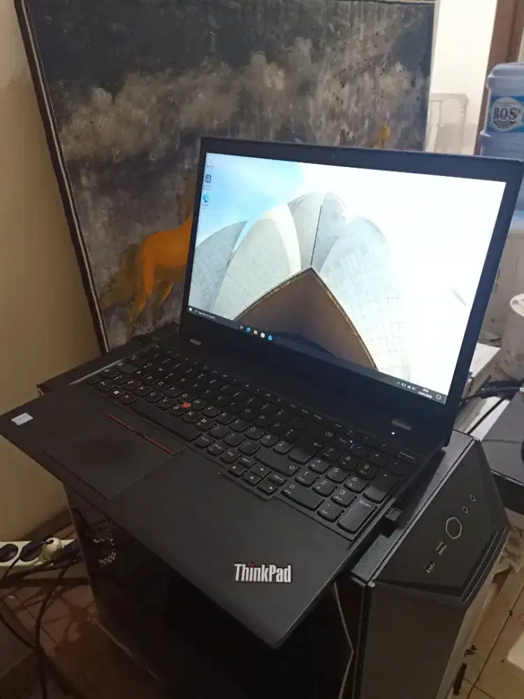 Laptop Thinkpad T580 i5 7300u ram 8gb ssd 512gb mulus awet