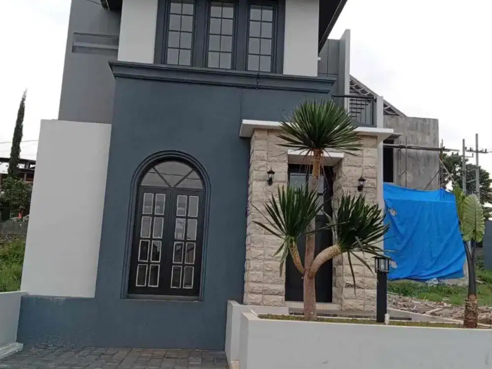 DIJUAL CEPAT VILLA KOLAM RENANG BAGUSSS VIEW NYA CAKEP