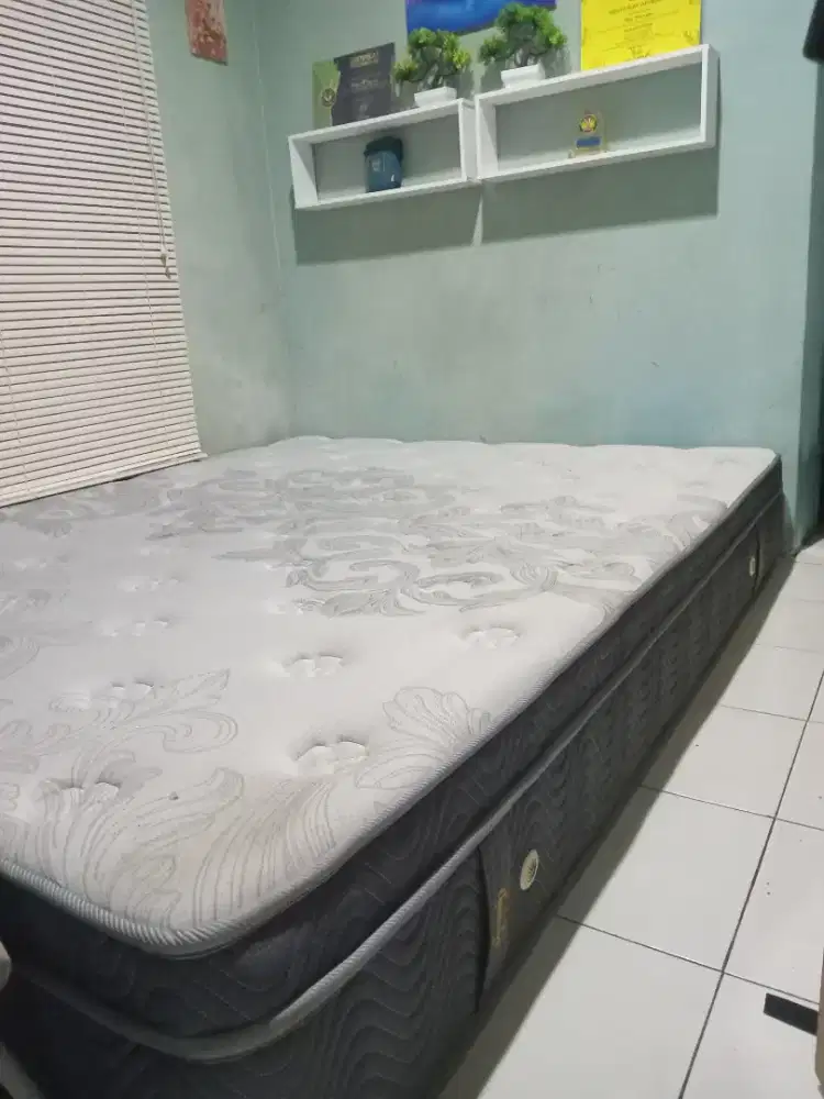 Kasur/Springbed Bekas Uniland 160x200