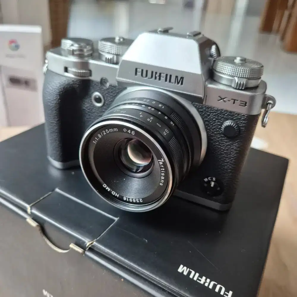 FUJIFILM XT3 Silver Lensa 35mm 7artisans MF