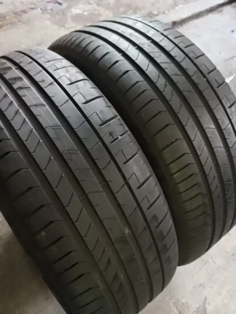 Pirelli pzero 255 50 R21