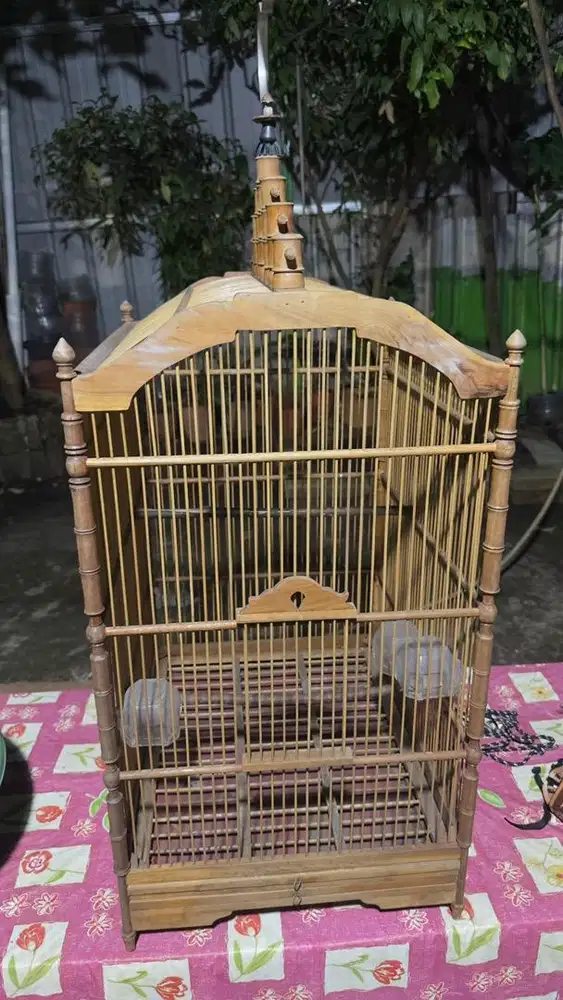 Kandang / sangkar burung kotak