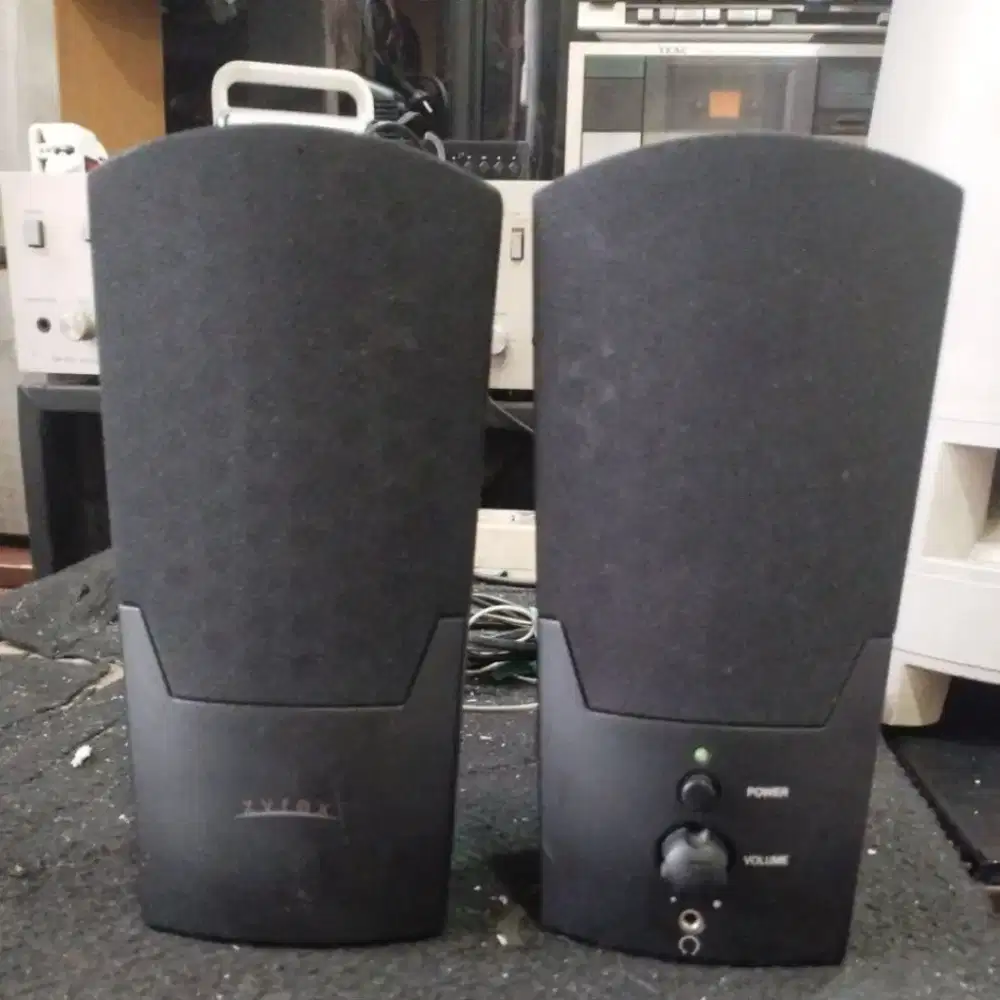Speaker komputer Zyrex am102c