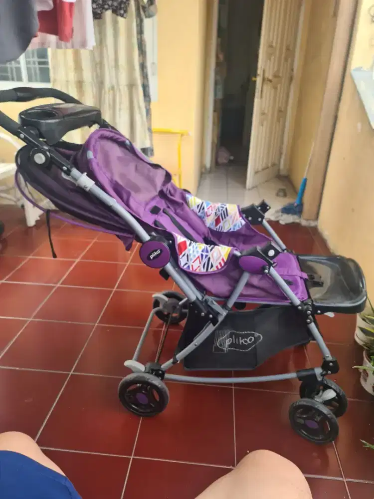 Stoler bayi merk pliko