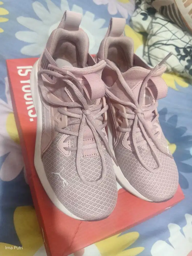 Sepatu lari puma original wanita size 37 fullset