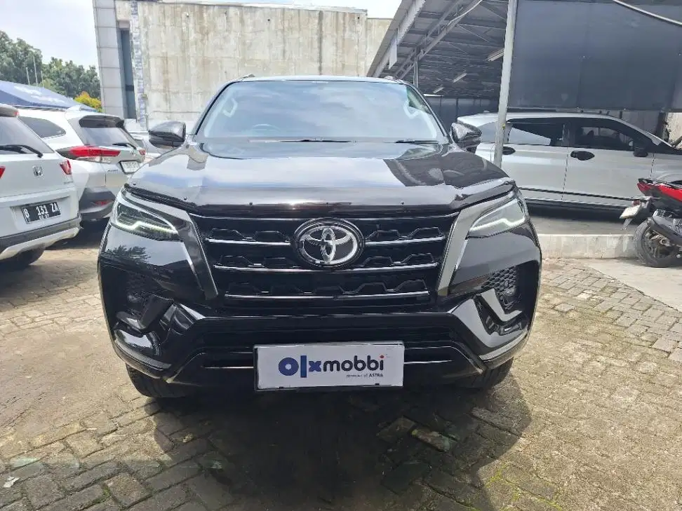 LOW DP Toyota Fortuner 2.4 G 4X2 DSL Solar-AT 2022 TJZ