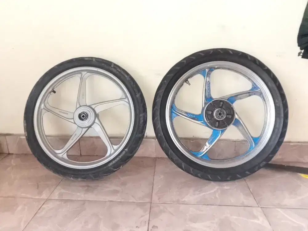 Velg Bebek enkei ori japan ukuran 17 jarang ada di Indonesia