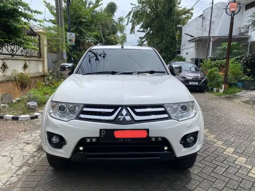 Pajero Dakar 4x4 2015, ISTIMEWA