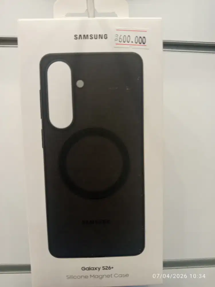 Silicone Magnet case by Samsung