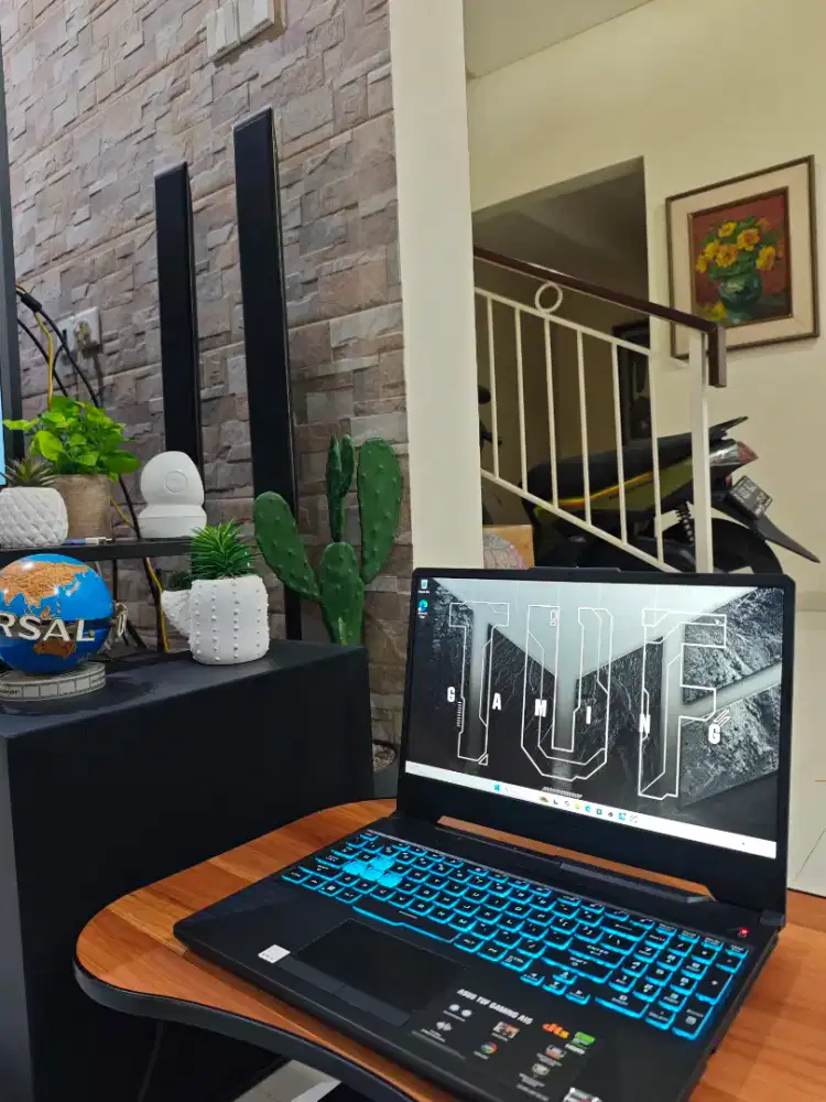 Laptop Asus TUF RTX2050 8/512 x rog msi nitro