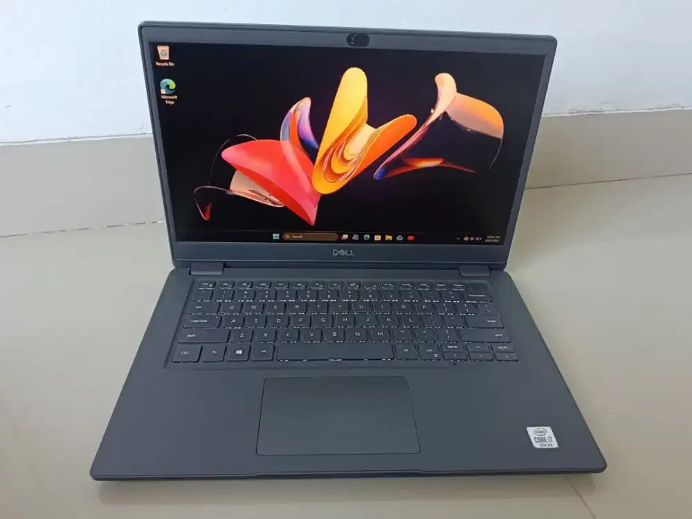 Laptop Dell Latitude Core i7 Gen 10 RAM 8GB SSD 256