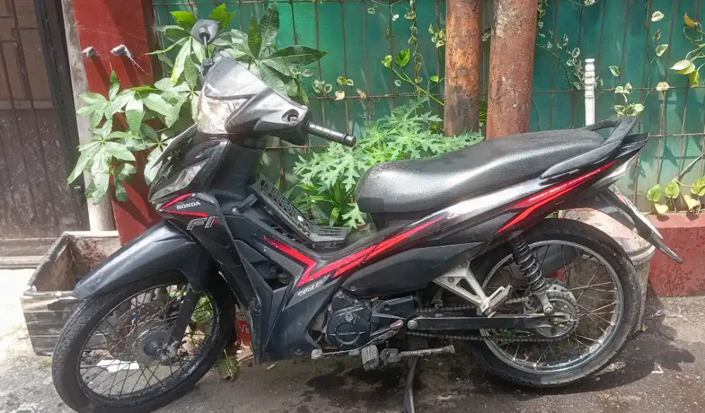 HONDA REVO PGM-Fi 2015