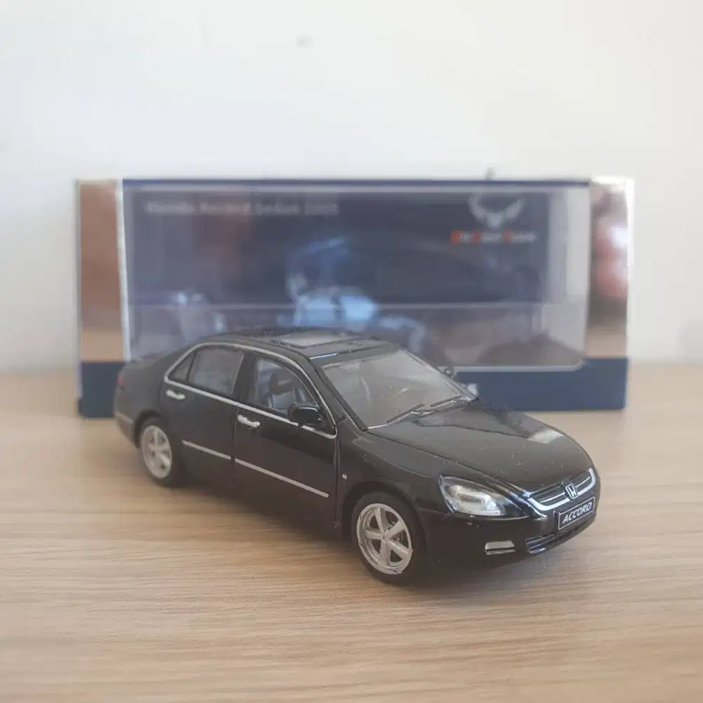 DCT Honda Accord Sedan 2005 1/64 (Black, Hitam, DieCastTeam, Not GCD)