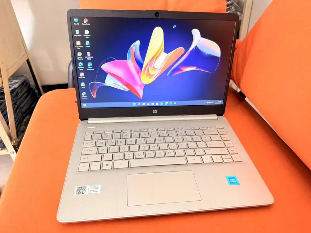 Laptop Desain HP 14s Intel Celleron N4500 Ram 8