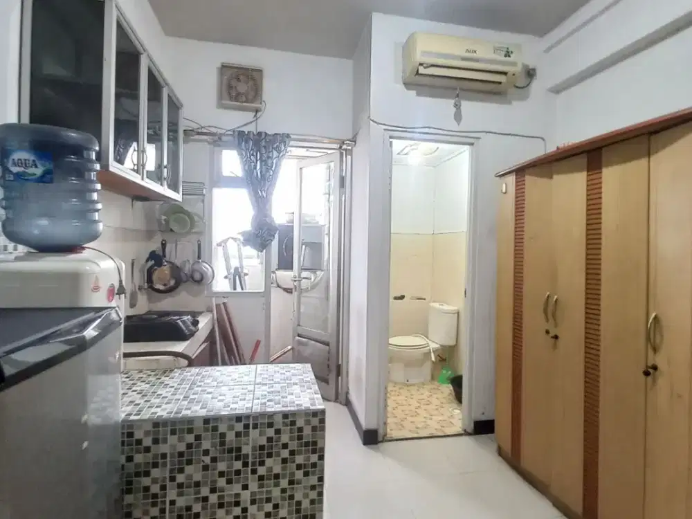 Disewakan Apartemen Grand emerald studio room lt 25 full furnish view kota